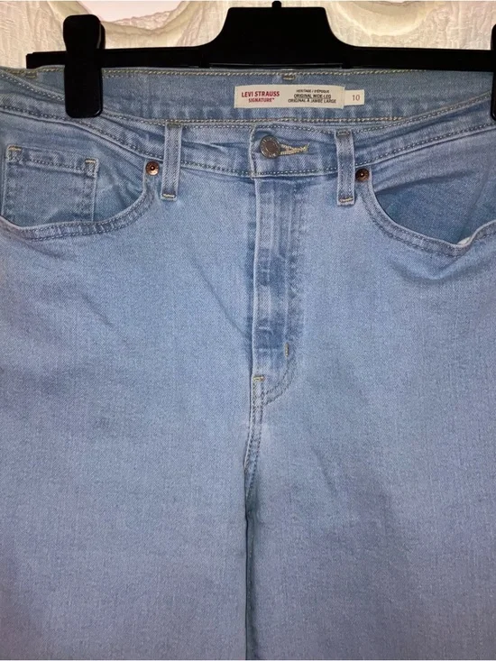 Levi's Light Blue Original Wide Leg Jeans - Picture 4 of 8